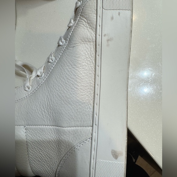UGG White Olli High Top Leather Sneakers Size 9 - Picture 6 of 7